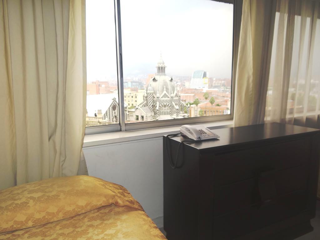 Hotel Nutibara Express Medellín Oda fotoğraf